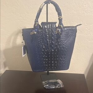 Elegant Blue Crocodile-Embossed Women's Handbag